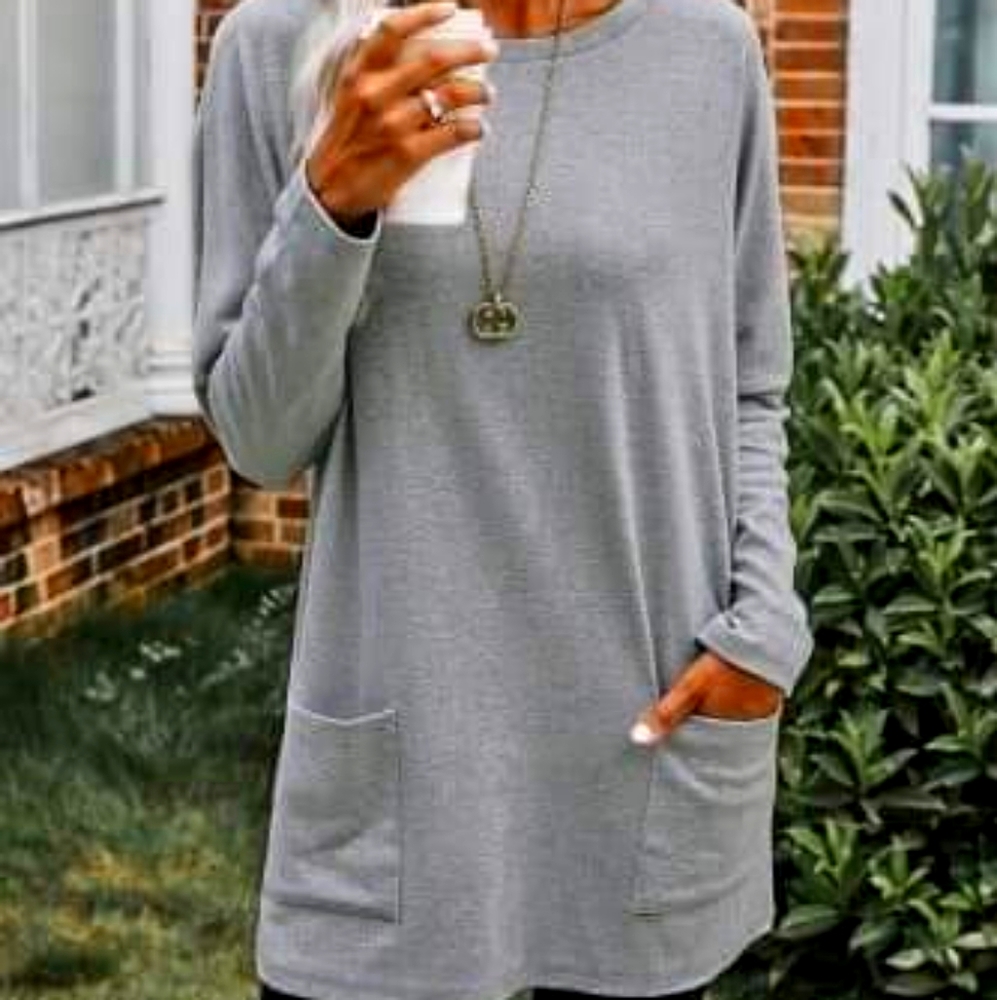 Batwing sleeve gray top